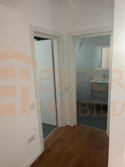 Vila deosebita de vanzare - zona Mamaia Nord pe malul lacului - 19