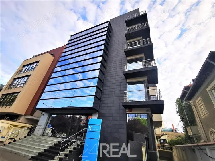 Spatii birouri - Piata Domenii - Stradal - 380 mp - compartimentat - 1