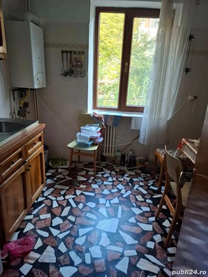 Vand apartament mare Gae?ti - 1