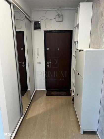 Apartament cu 3 camere în Est