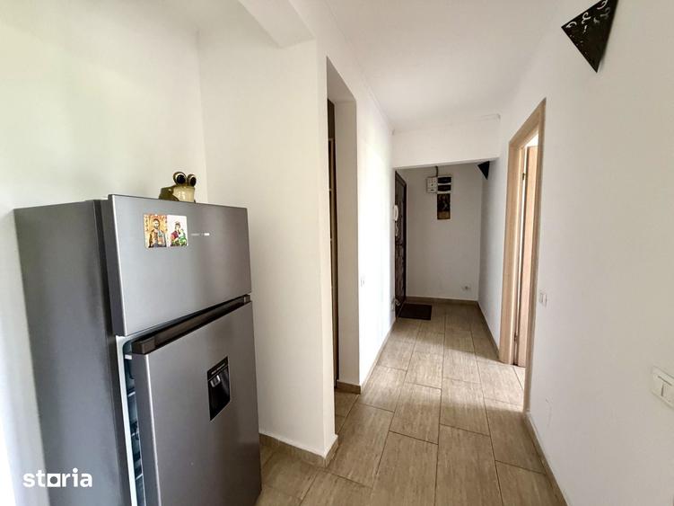 Apartament cu 2 camere semidecomandat, mobilat în Timpuri Noi