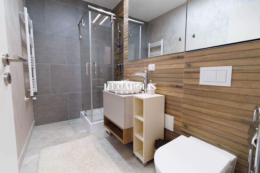 Apartament cu 3 camere în Tractorul