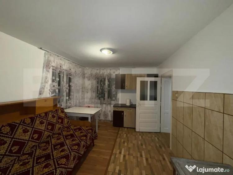 Casă cu 4 camere cu Teren 5594 Mp în Central