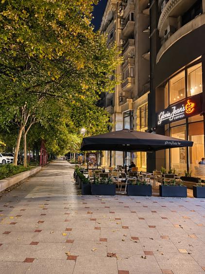 Apartament cu 2 camere semidecomandat, mobilat în Unirii