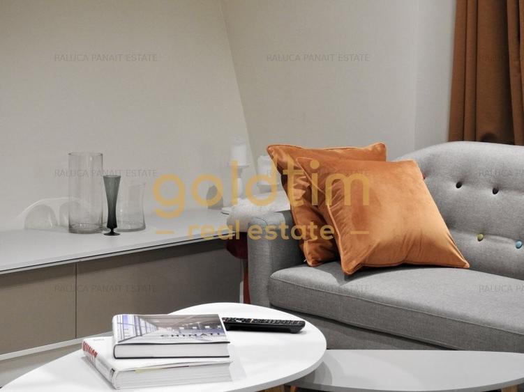 Apartament cu 3 camere semidecomandat, mobilat în Pipera