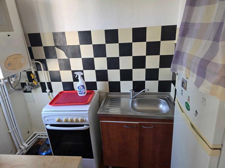 Casă cu 1 camere în Barieră
