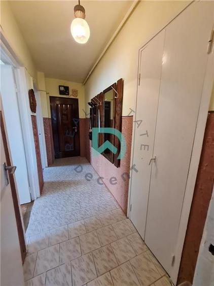 Apartament cu 3 camere circular în Astra