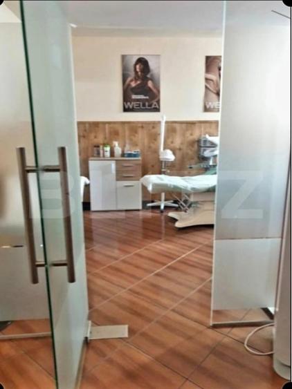 Spațiu salon, destinație servicii, 90 mp, zona Centrală - 2