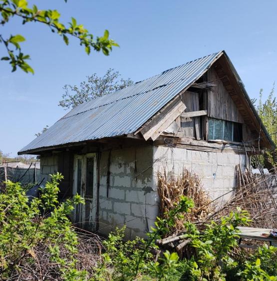 Teren Construcții intravilan de 1900 mp, în Stăuceni