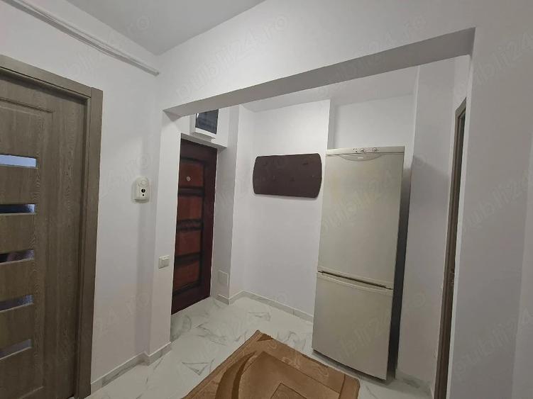Apartament cu 2 camere decomandat în Exterior Vest