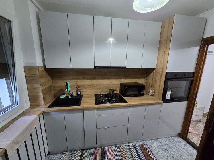Apartament cu 2 camere semidecomandat în Exterior Vest