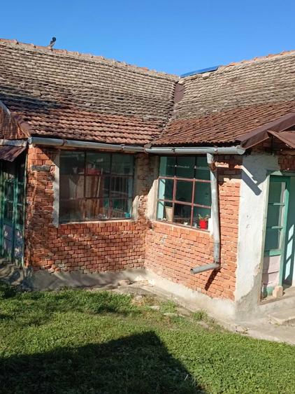 Casă cu 3 camere în Târnova