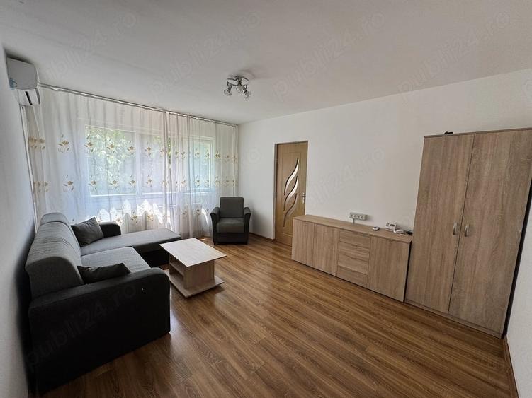 Apartament cu 2 camere semidecomandat în Dacia