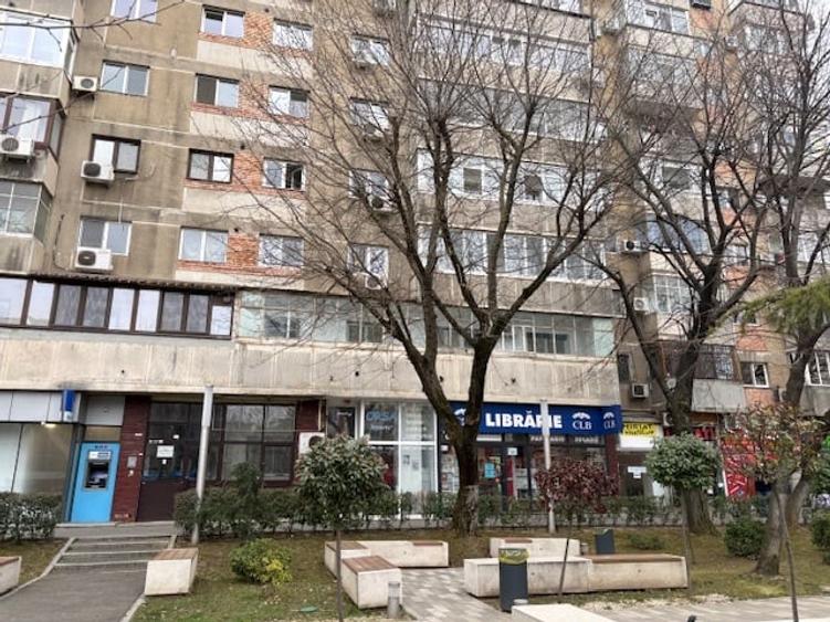 Liber, vedere stradala, bloc`85.Foarte bine pozitionat,langa parc, piata, metrou - 2