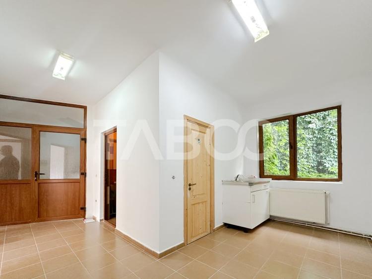 Apartament cu 2 camere decomandate in Centru pretabil si pentru birou - 4