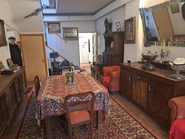 Drumul Sarii - Razoare, singur curte, semimobilata,  libera - 10