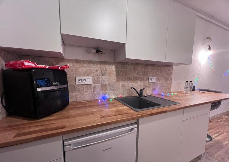 Apartament o camera,zona Progresul - 5