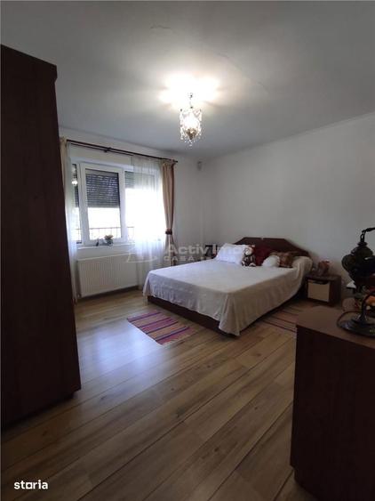 Vila 7 camere 230 mp - Clinceni Str. Monumentul Eroilor - 5