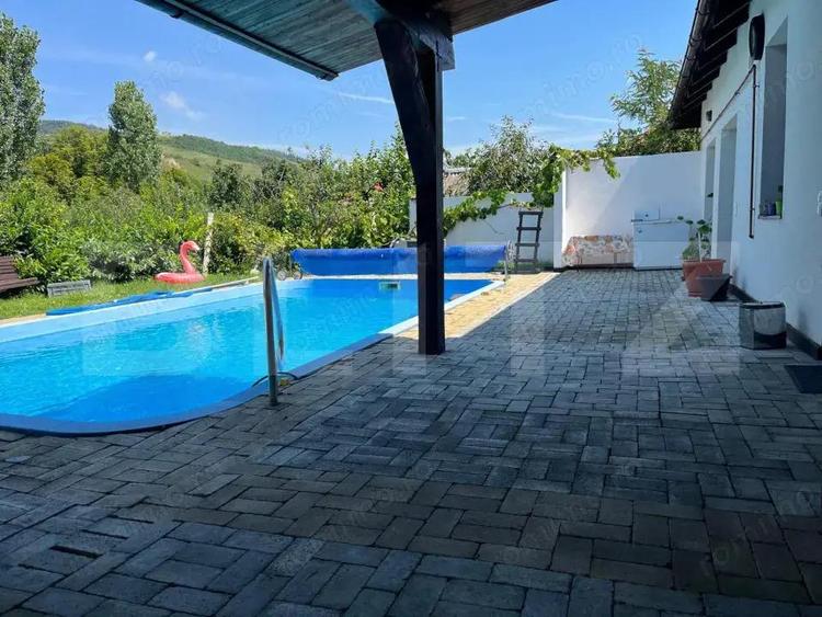 Casa Moderna cu Piscina, Foi?or ?i Teren Generos-Teaca - 1