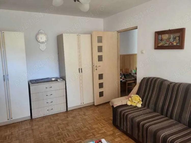 Inchiriez apartament cu 2 camere - 1