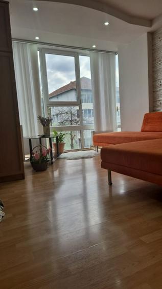 Apartament 2 camere piatra neamt str mihai eminescu - 5