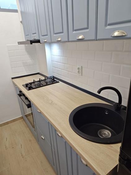 Persoana fizica vand garsoniera Detunata, etaj 7/10 cu lift - 2