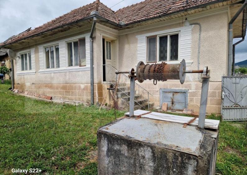 Casa la tara in Beudiu, comuna Nu?eni + teren arabil - 7