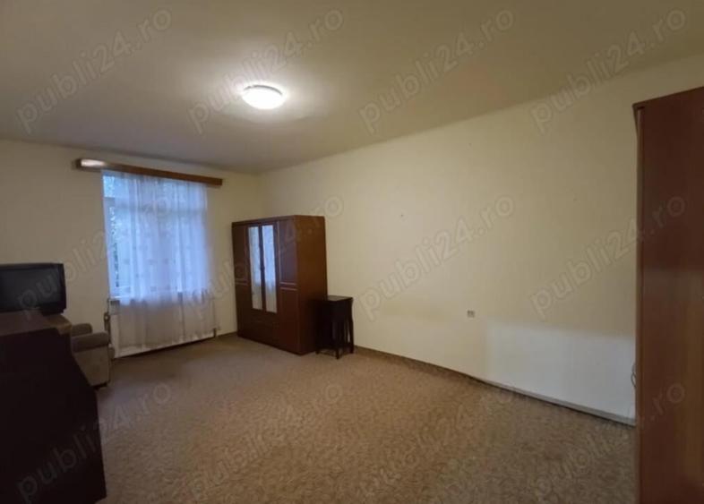 Garsoniera decomandat - zona Brasovul Vechi - 5