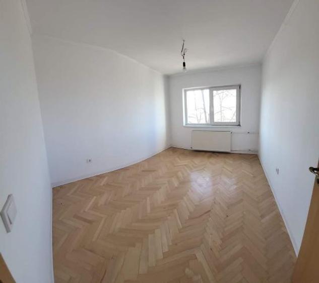 Apartament de vânzare  - 2