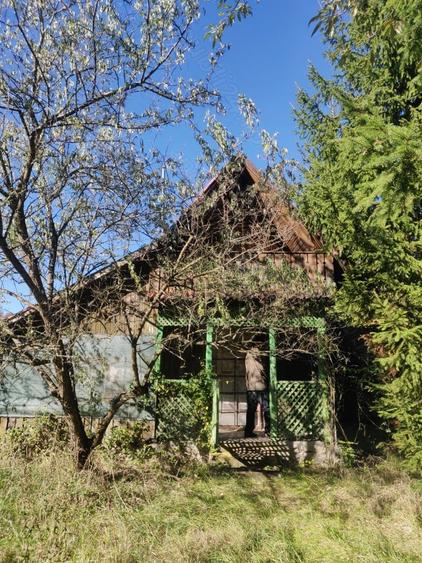 Vand casa de vacanta de 70 mp pe un teren de 1572 mp in Campul Cetatii la intrare in sat,langa sosea - 7