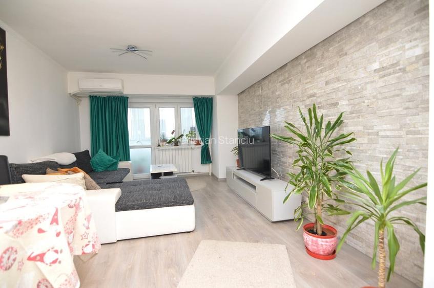 VANZARE APARTAMENT 3 CAMERE UNIRII – PIATA ALBA IULIA