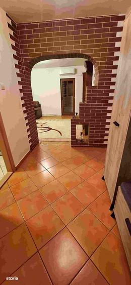 De vanzare apartament 3 camere Arcu, la blocurile tip vila - 3
