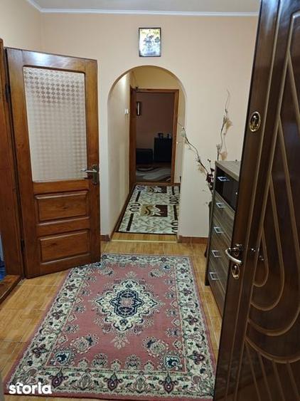 Persoana fizica- vanzare apartament 4 camere - 4