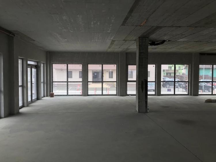 Spatiu comercial de inchiriat - 1