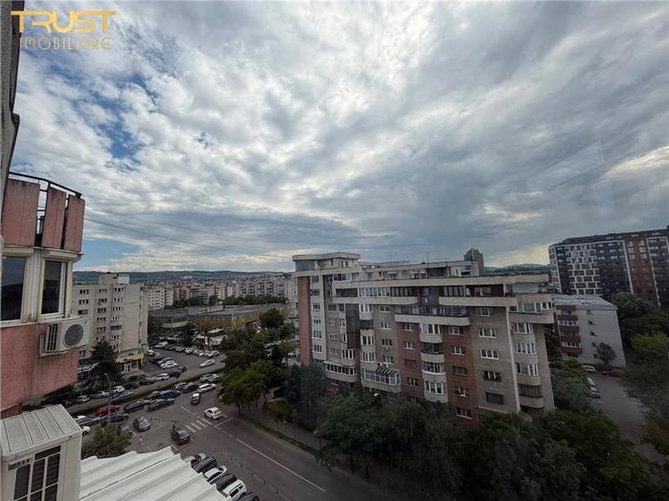 Apartament cu 2 camere decomandat în Mărăști