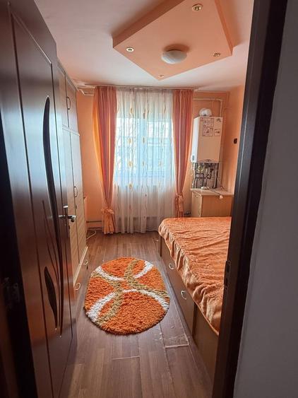 Inchiriere apt 2 camere - zona micro IV Targoviste - 2