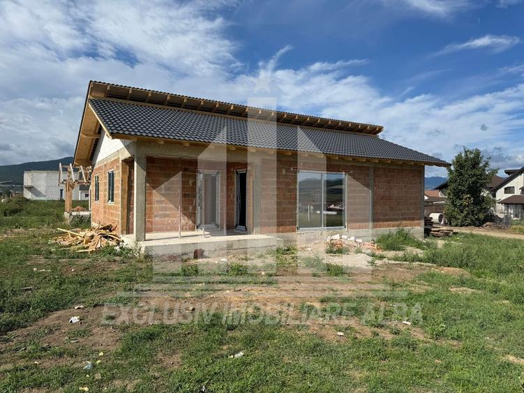 Casa individuala | 1 nivel | 120 mp | 612 mp teren | Orizont - 9