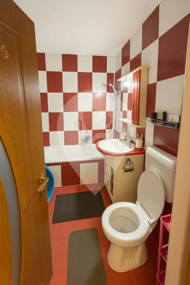 DE VANZARE APARTAMENT 2 CAMERE | REGHIN | BDUL UNIRII - 2
