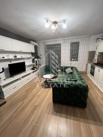Apartament cu 2 camere semidecomandat, mobilat în Giroc