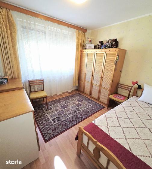 Apartament 3 camere+garaj- zona 1 Mai - 6