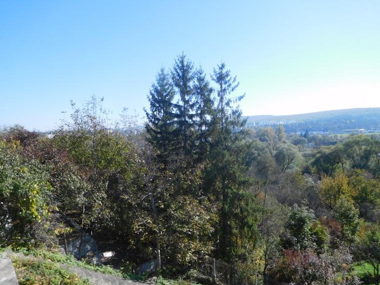 casa spatioasa cu o panorama excelenta - 16