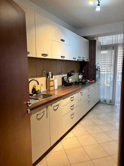 apartament 3 camere ultracentral de vanzare - 6