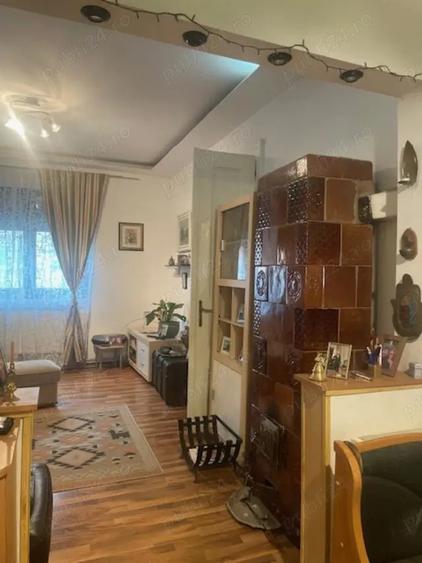 Vand casa cocheta , zona linistita , str.Xenopol - 20