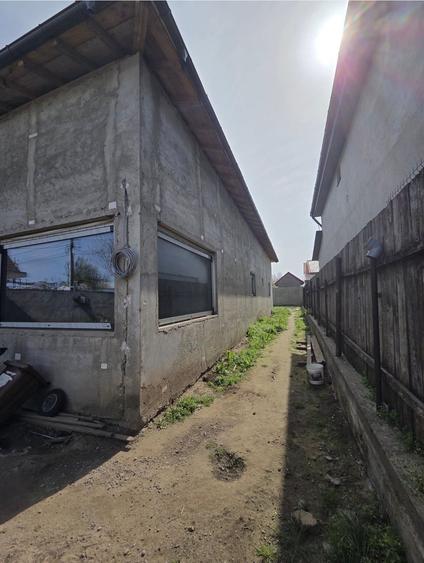Casă individuală cu 5 camere cu Teren 512 Mp în Radu Negru