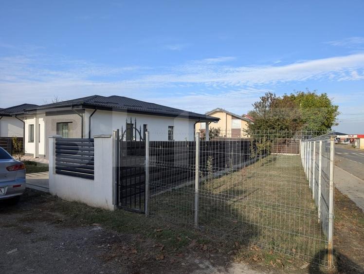 Casa in Vorovesti, la strada principala - pozitie excelenta! - 2