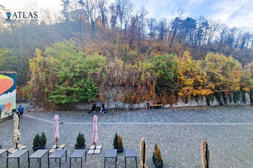 Piata Sfatului-Piata Brassai, 2 cai de acces, vedere padure, 57 mp, comision 0% - 6