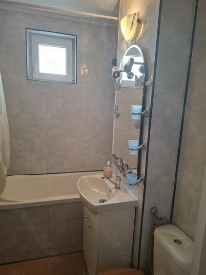 Inchiriez apartament 2 cam - 1