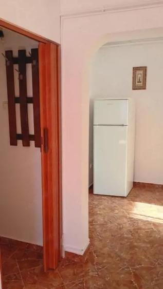 Petre Ispirescu-Mihail Ilie | 2 camere | et 7 | centrala proprie | 95.000 euro - 4