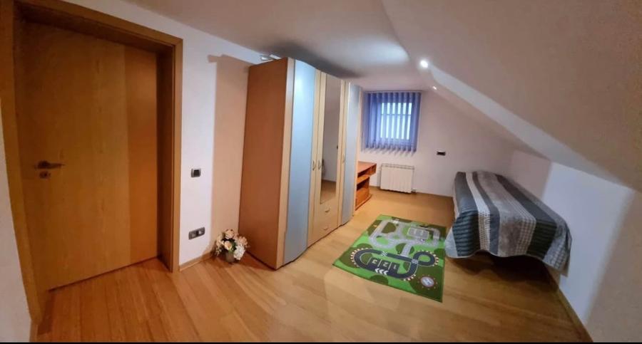 Casa individuala - complet renovata 2025, curte mare, 3 dormitoare - 7