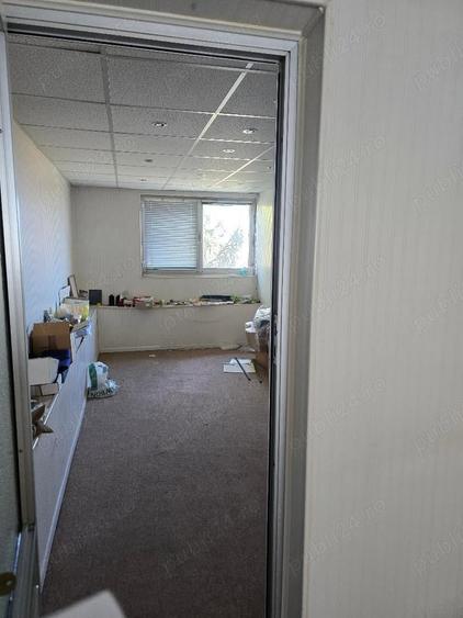 Hale ptr chirie SC total1000 mp , birouri 200 mp, curent capacit.mare , Zona Centura-Metro - 6